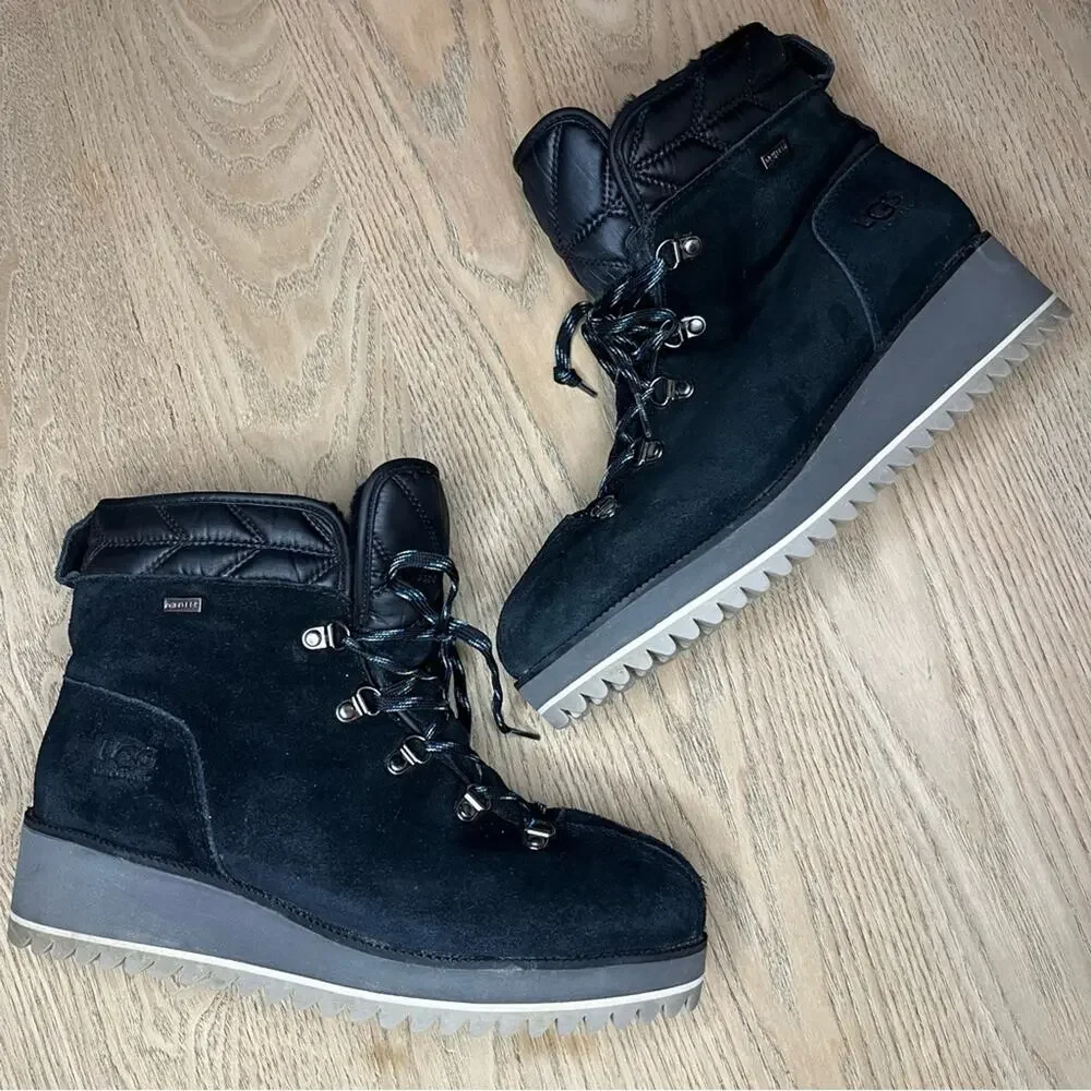 UGG Birch Women’s Snow Boots Black Suede Waterproof Lined Insulated Size 9